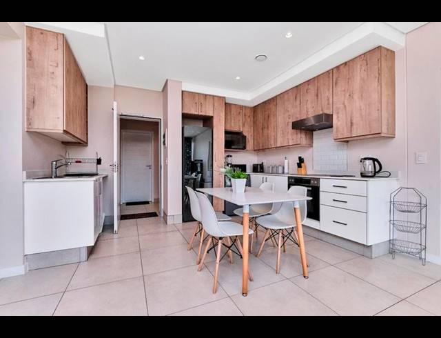 2 BEDROOM PROPERTY TO RENT IN GLENADRIENNE